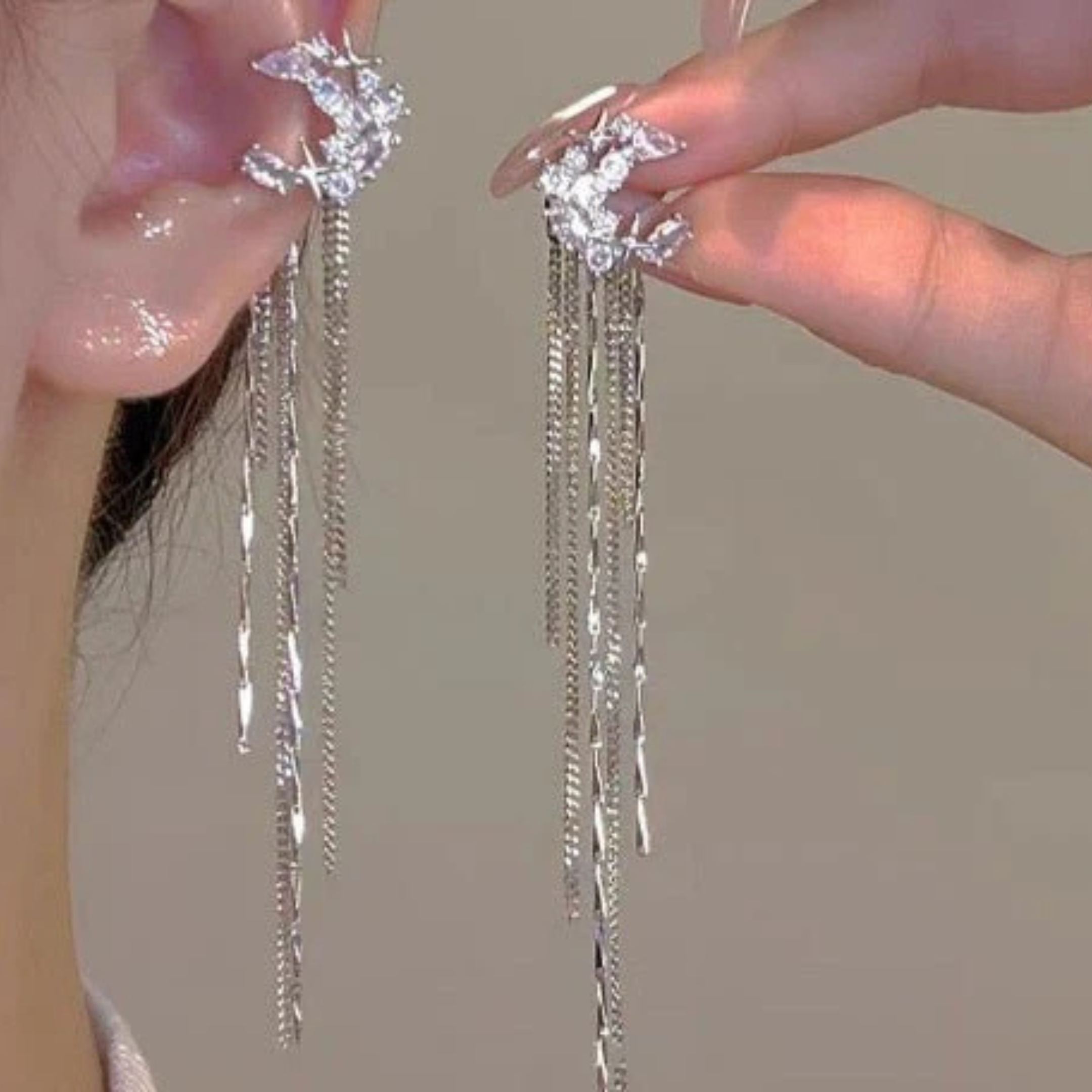 Fashion Elegant Zircon Awn Star Moon Tassel Non-piercing Ear Clip