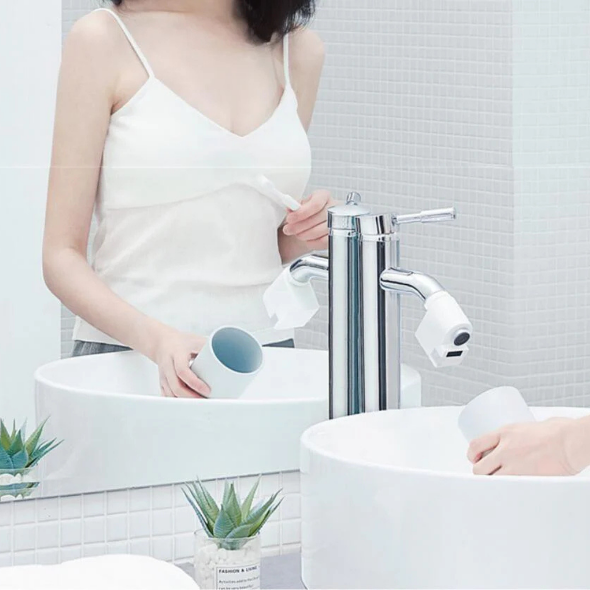 Intelligent Infrared Induction Water Saving Device USB Charging